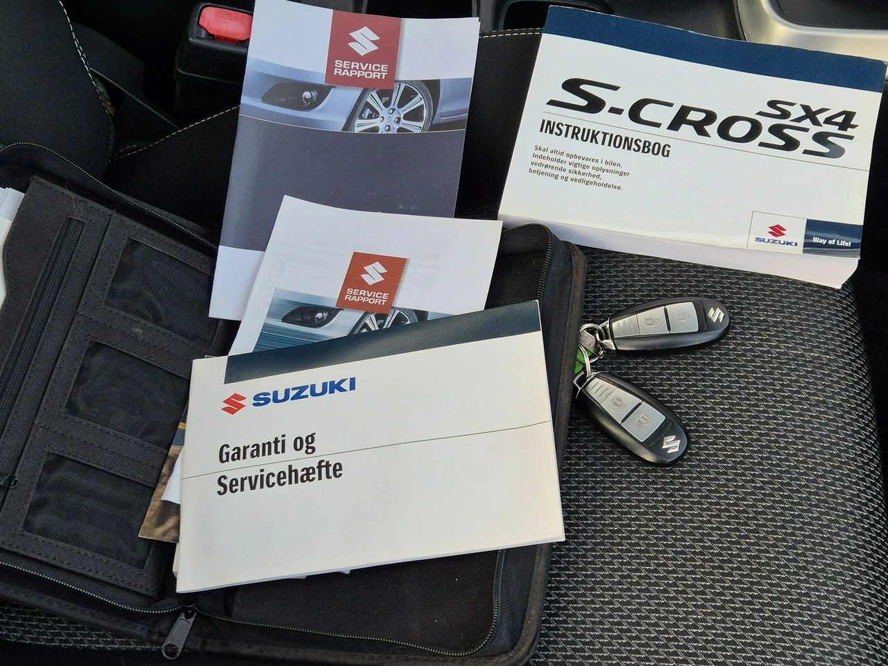 Suzuki SX4 S-Cross - Zdjęcie 17