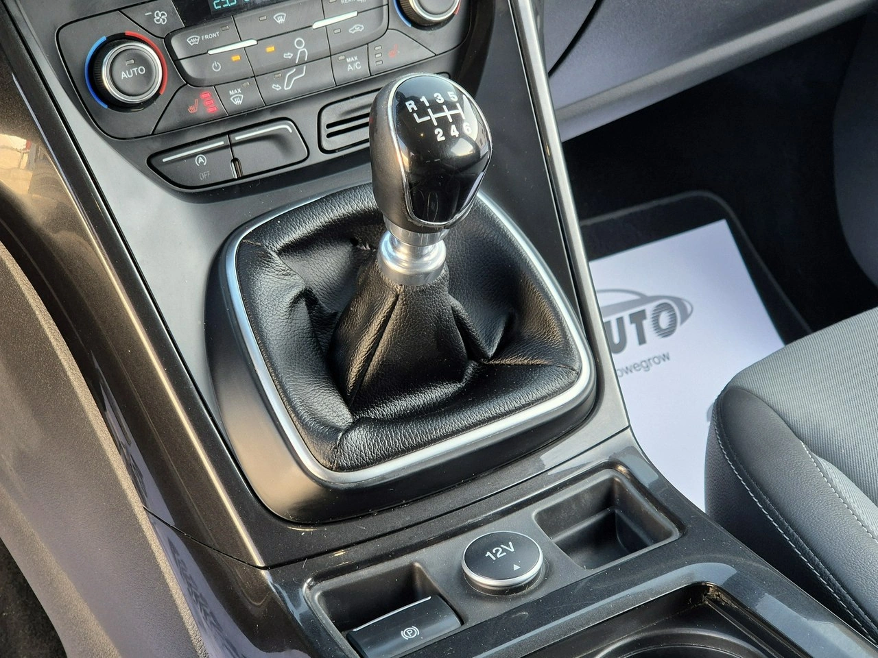 Ford Kuga - Zdjęcie 5