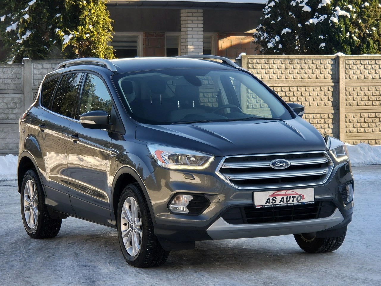 Ford Kuga - Zdjęcie 1
