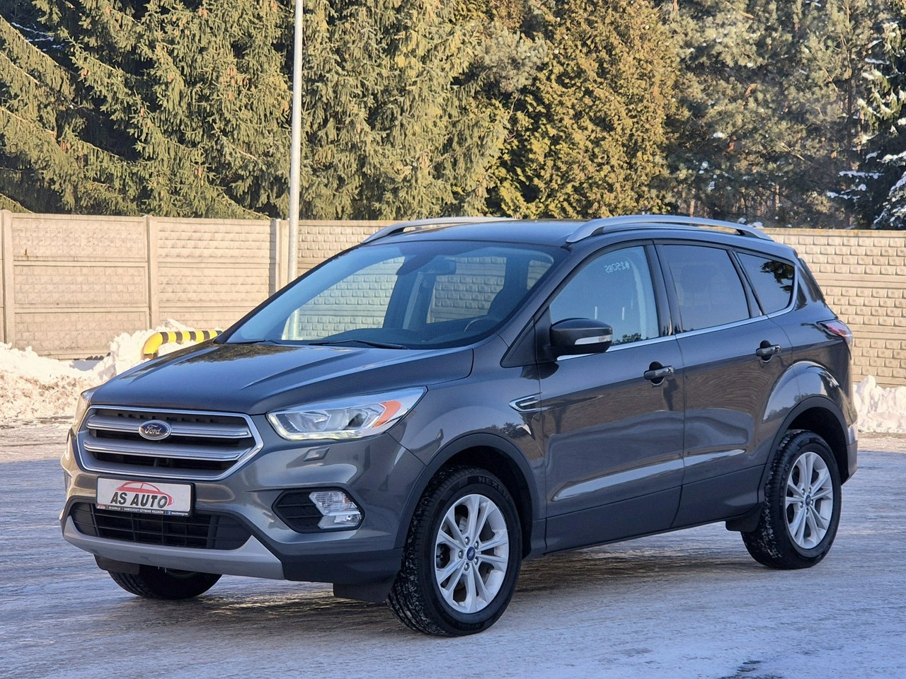 Ford Kuga - Zdjęcie 33