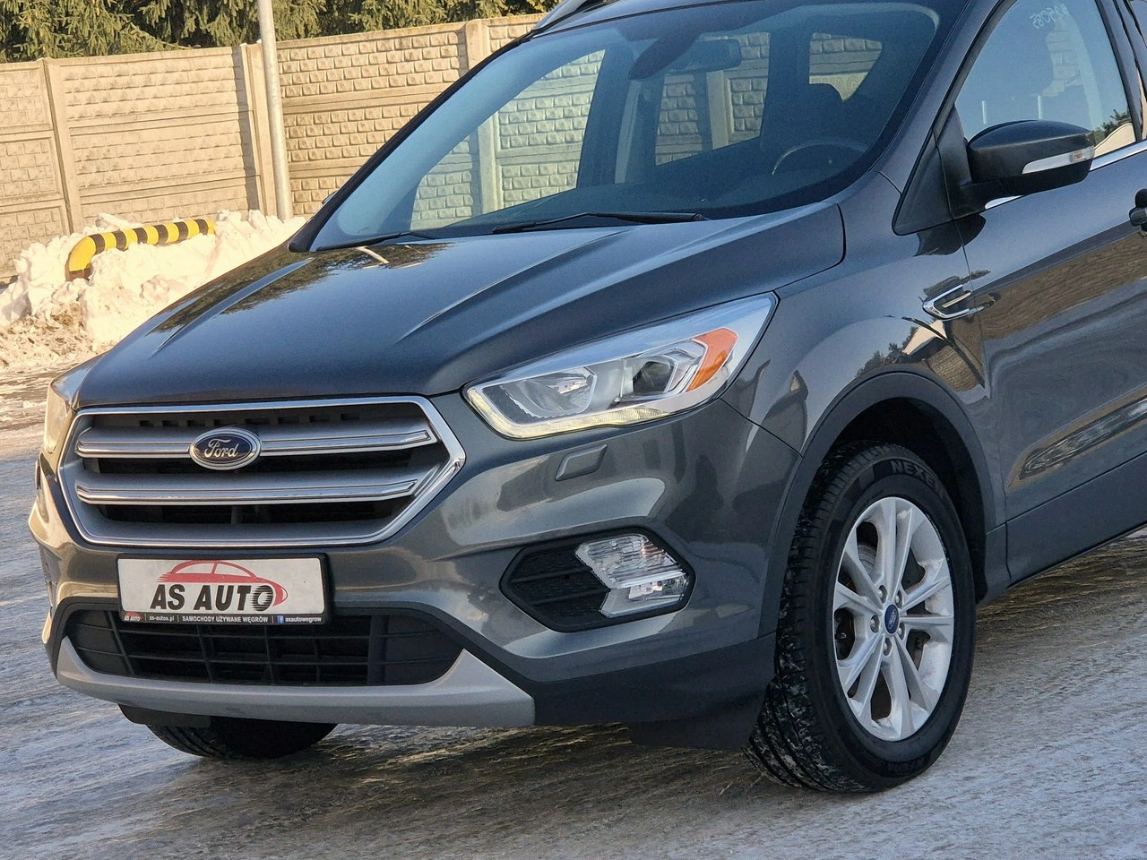 Ford Kuga - Zdjęcie 34