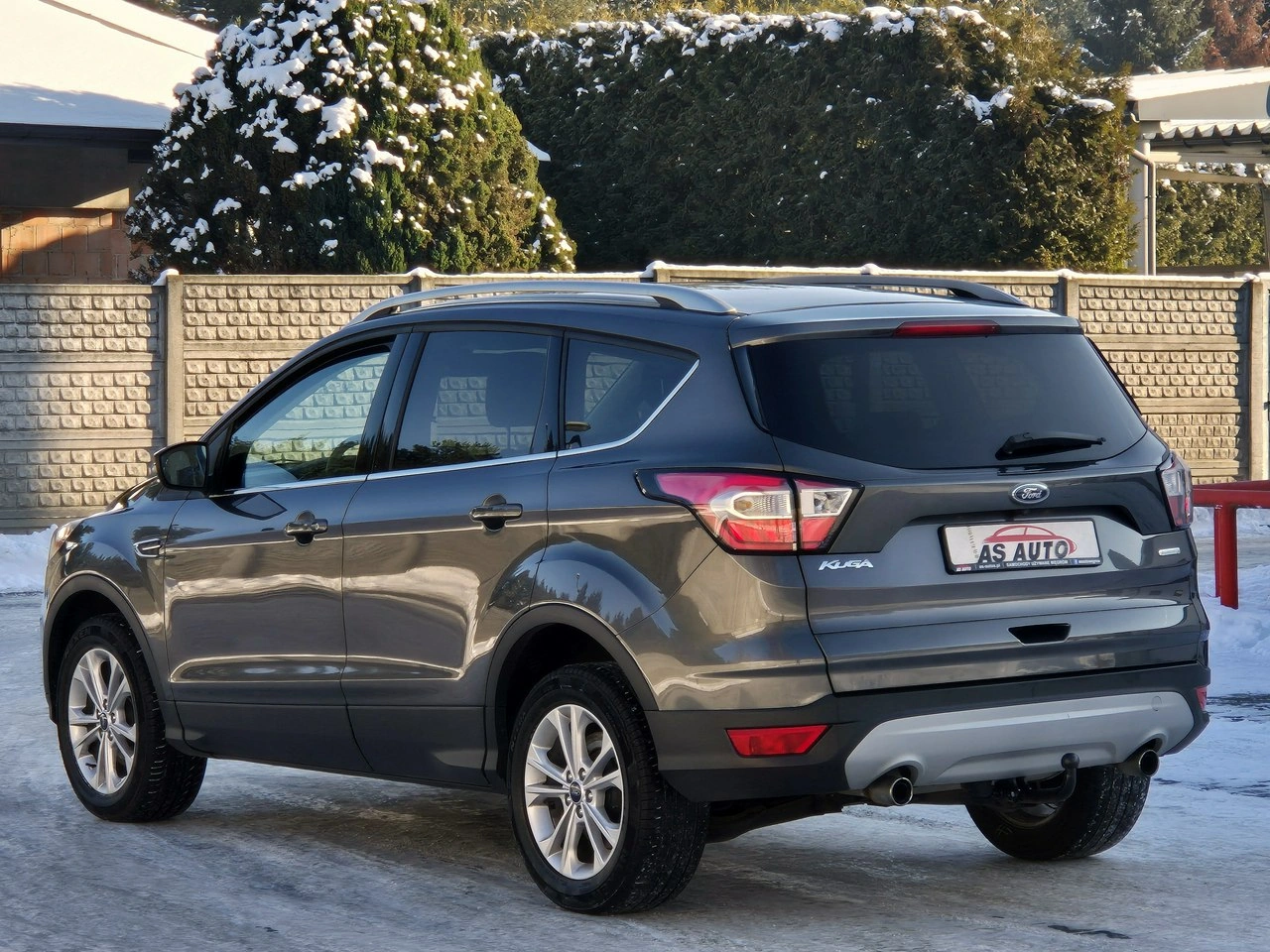 Ford Kuga - Zdjęcie 41