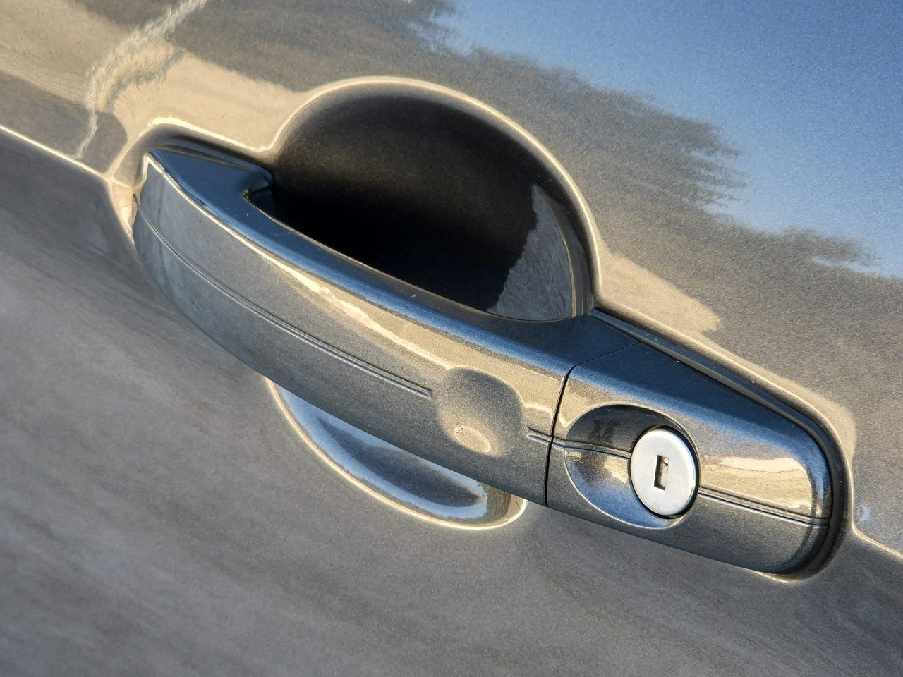 Ford Kuga - Zdjęcie 22