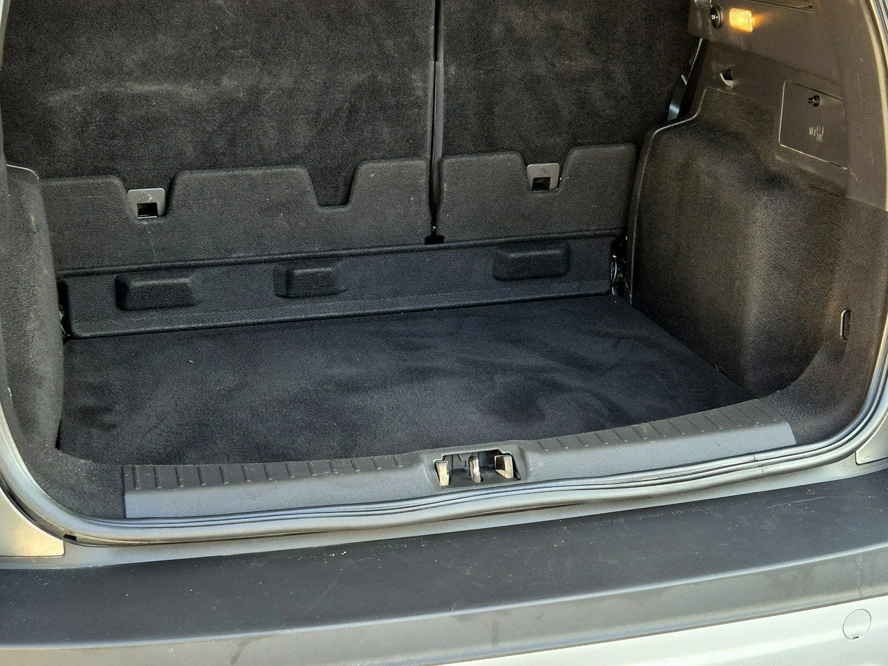 Ford Kuga - Zdjęcie 23