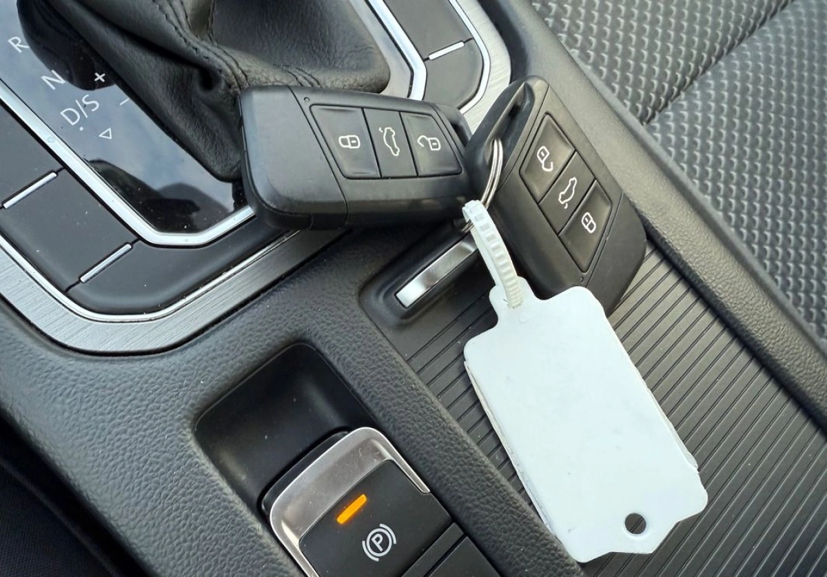 Volkswagen Passat - Zdjęcie 21