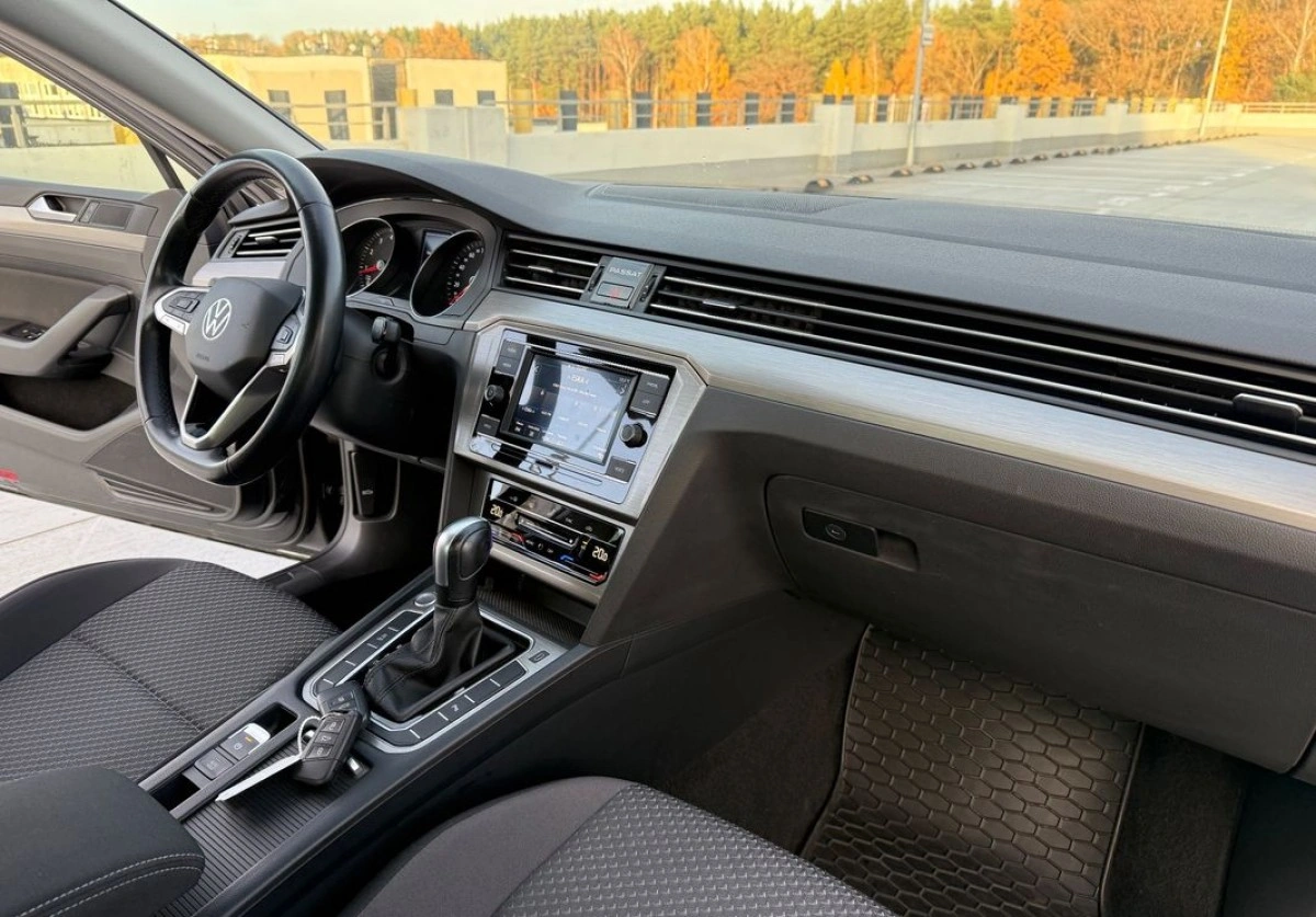 Volkswagen Passat - Zdjęcie 27
