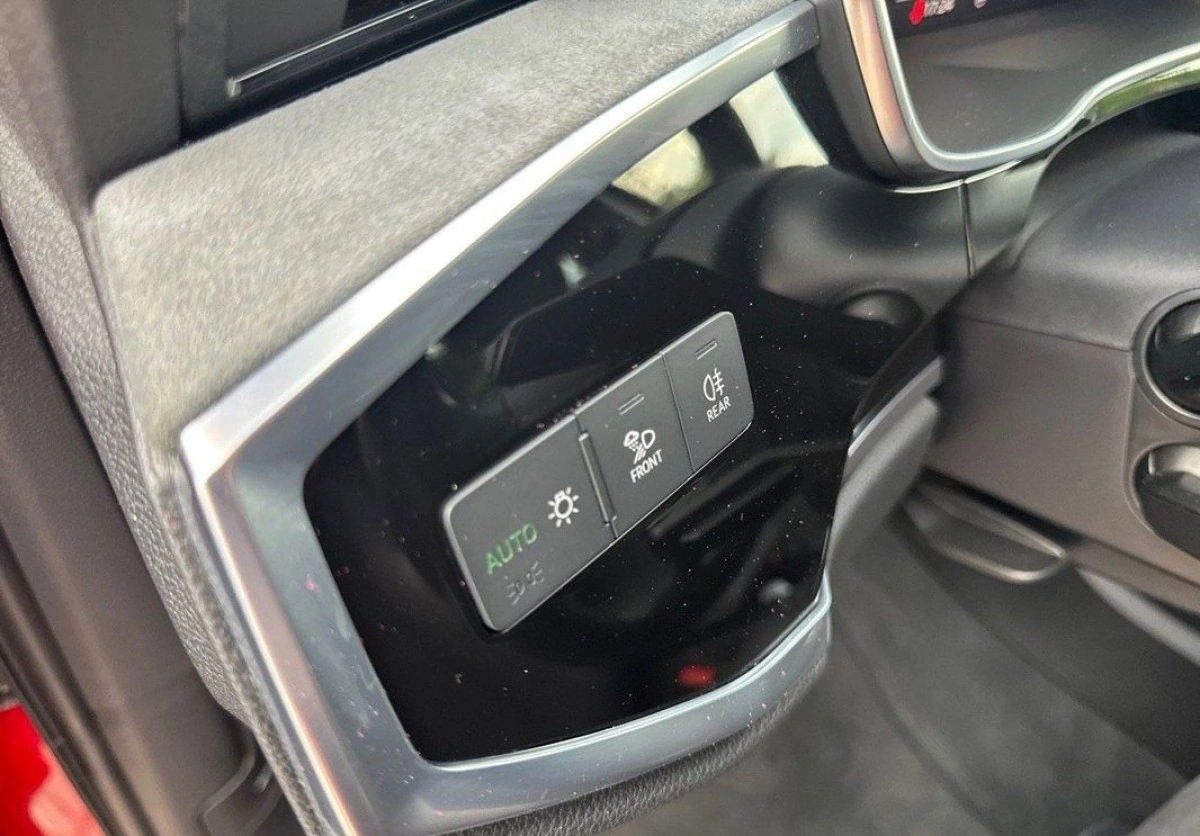 Audi Q3 - Zdjęcie 16