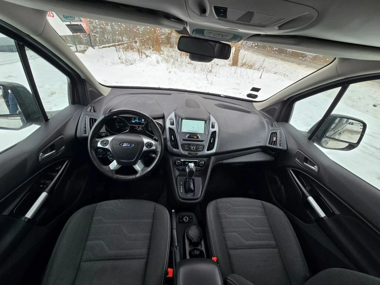 Ford Grand Tourneo Connect - Zdjęcie 6