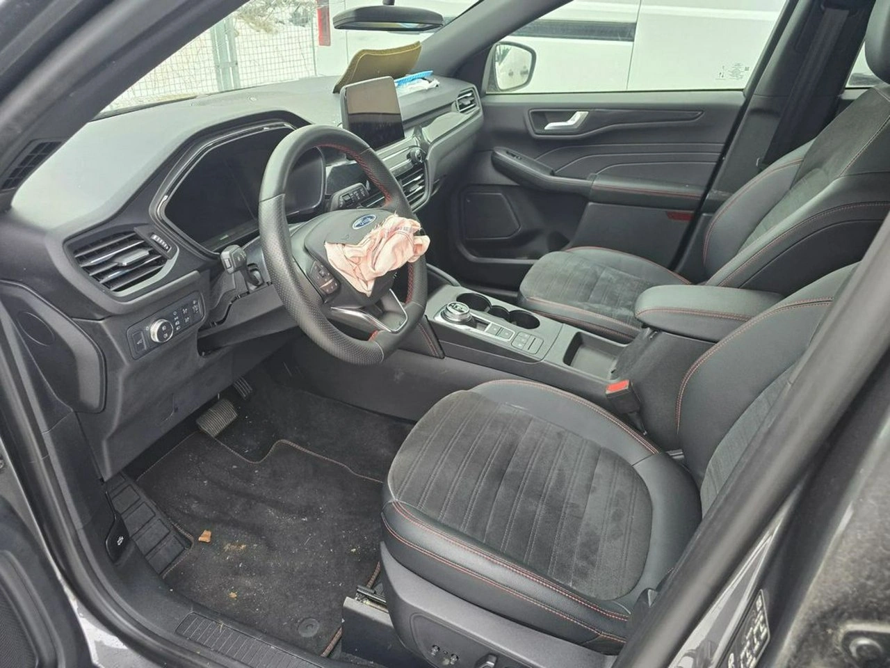 Ford Kuga - Zdjęcie 4