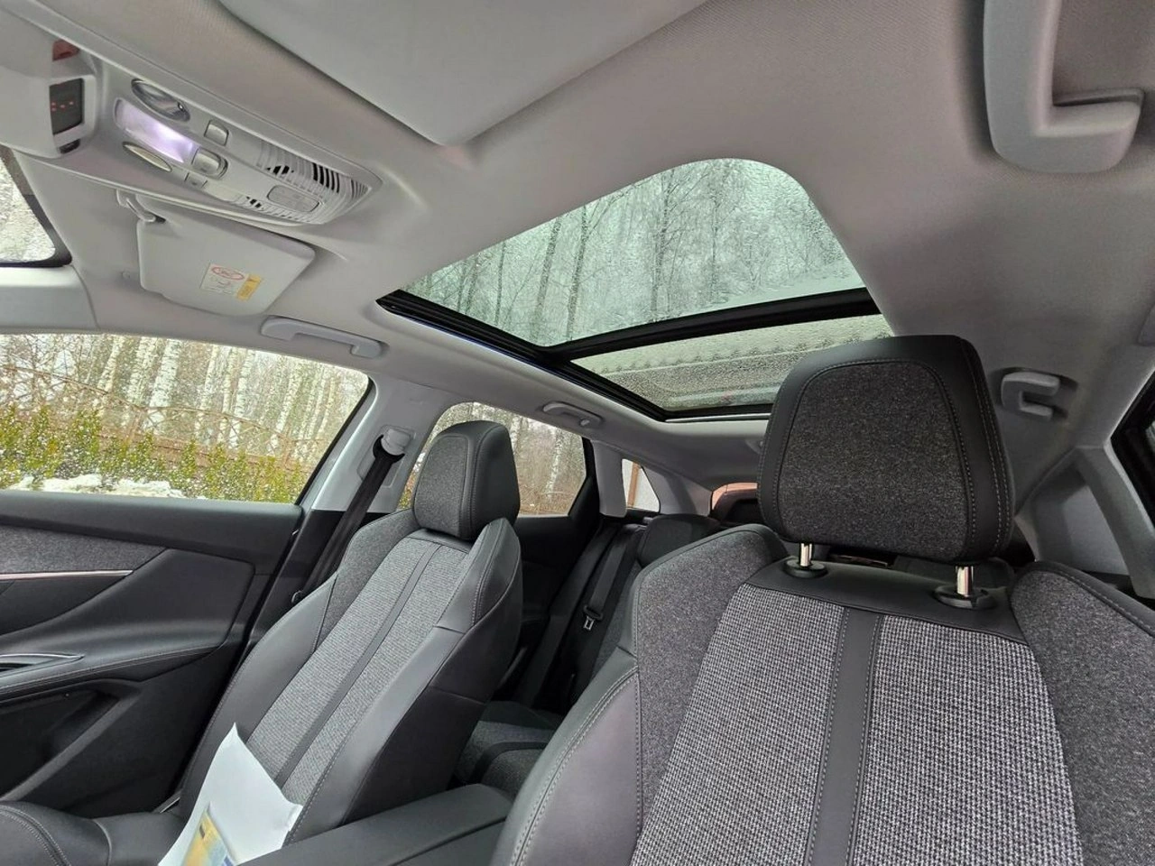 Peugeot 3008 - Zdjęcie 9