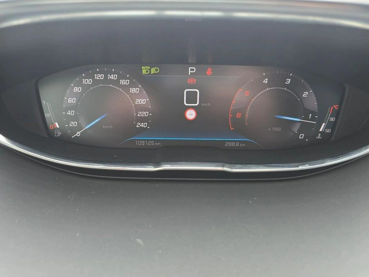 Peugeot 5008 - Zdjęcie 15