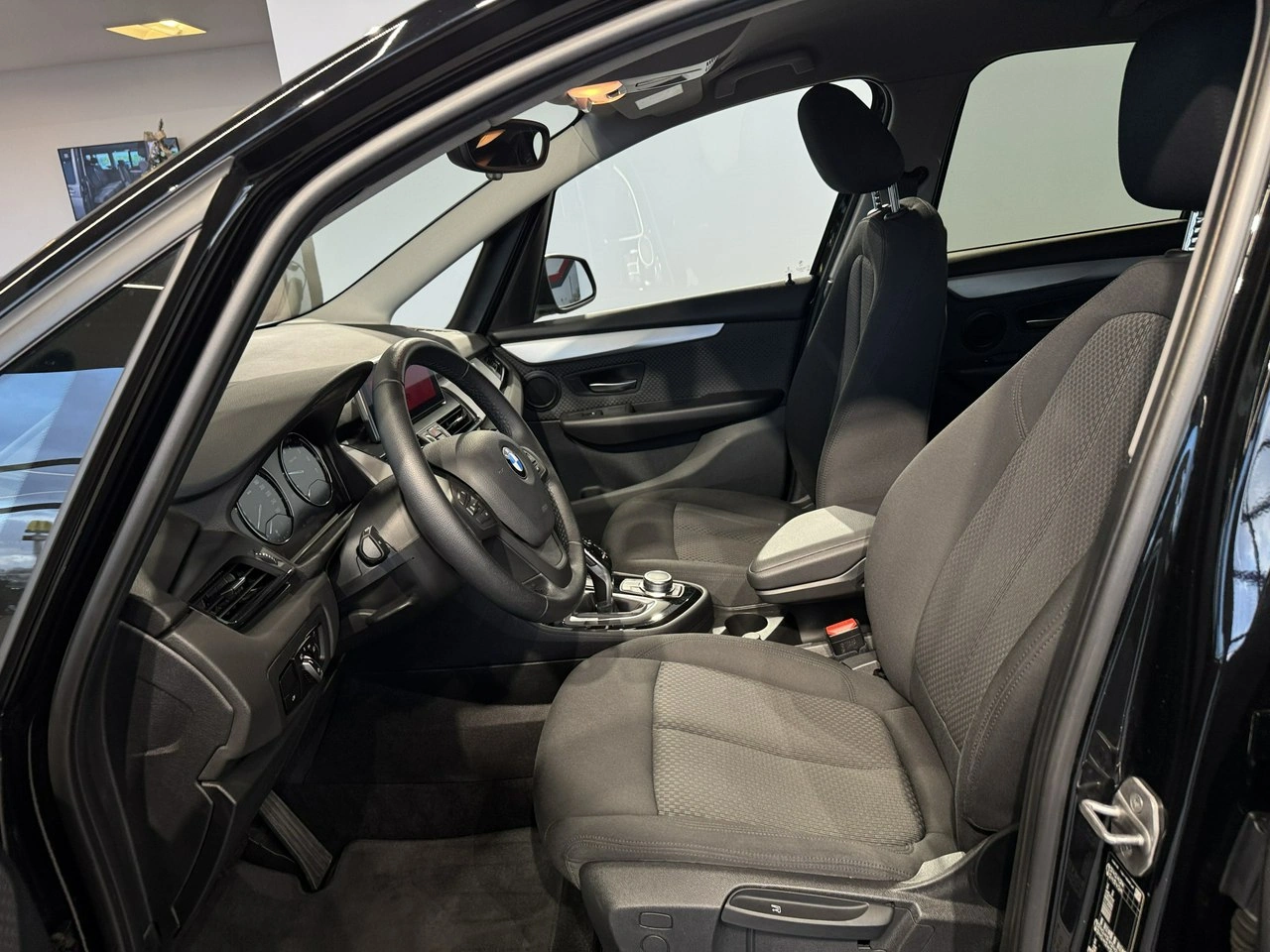 BMW 218 - Zdjęcie 17