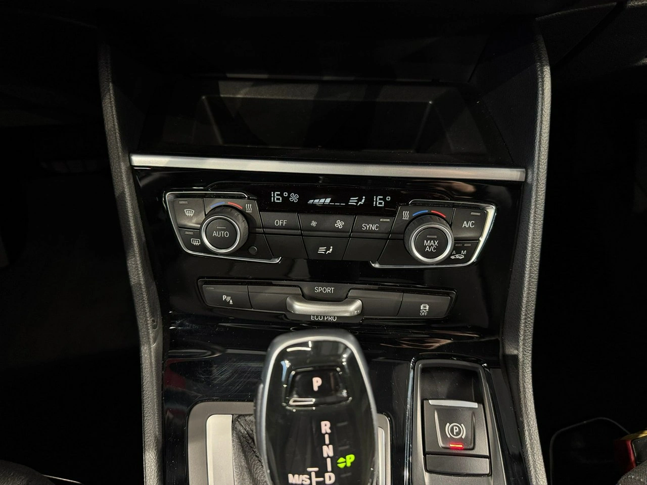 BMW 218 - Zdjęcie 25