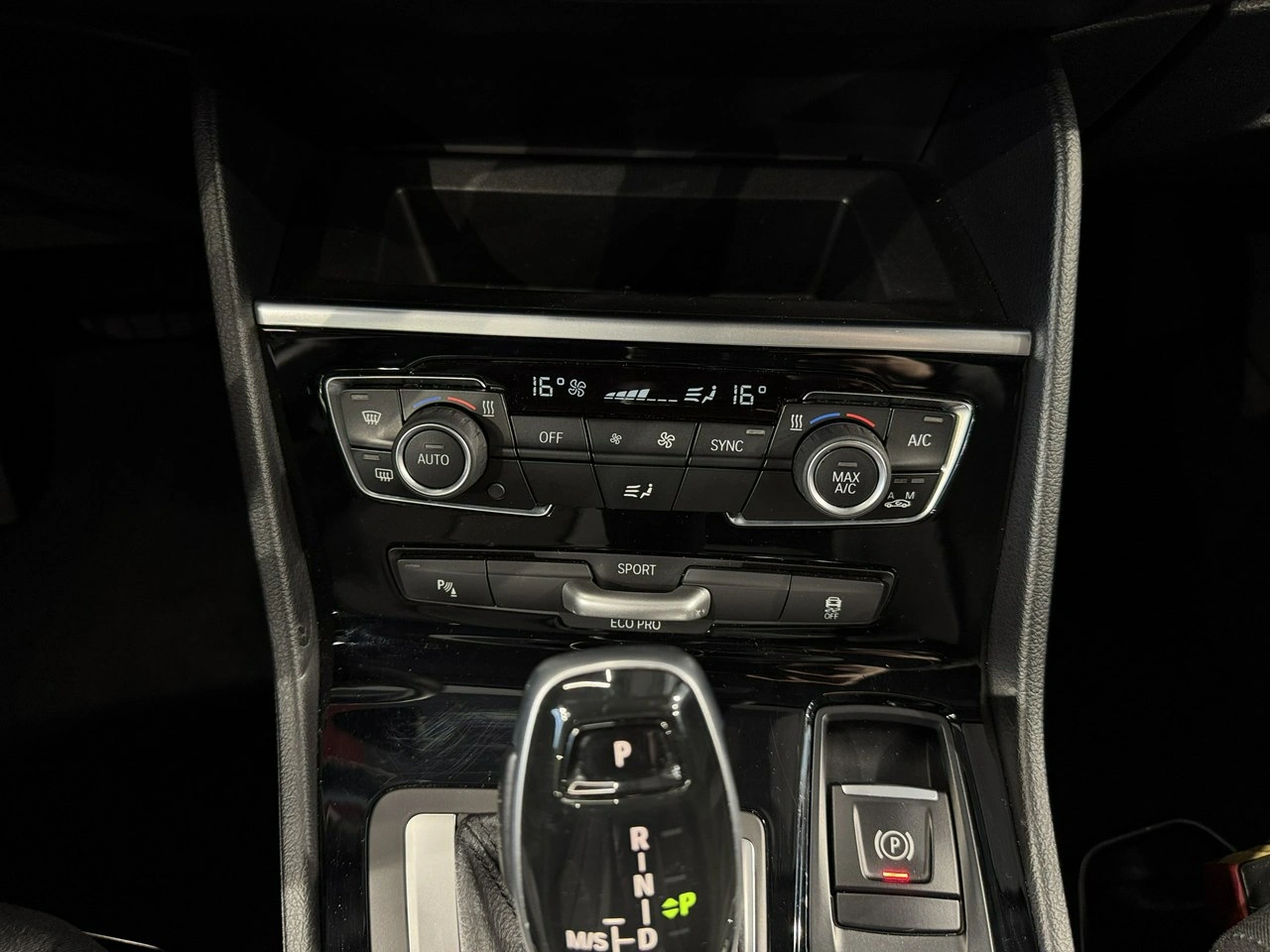 BMW 218 - Zdjęcie 26