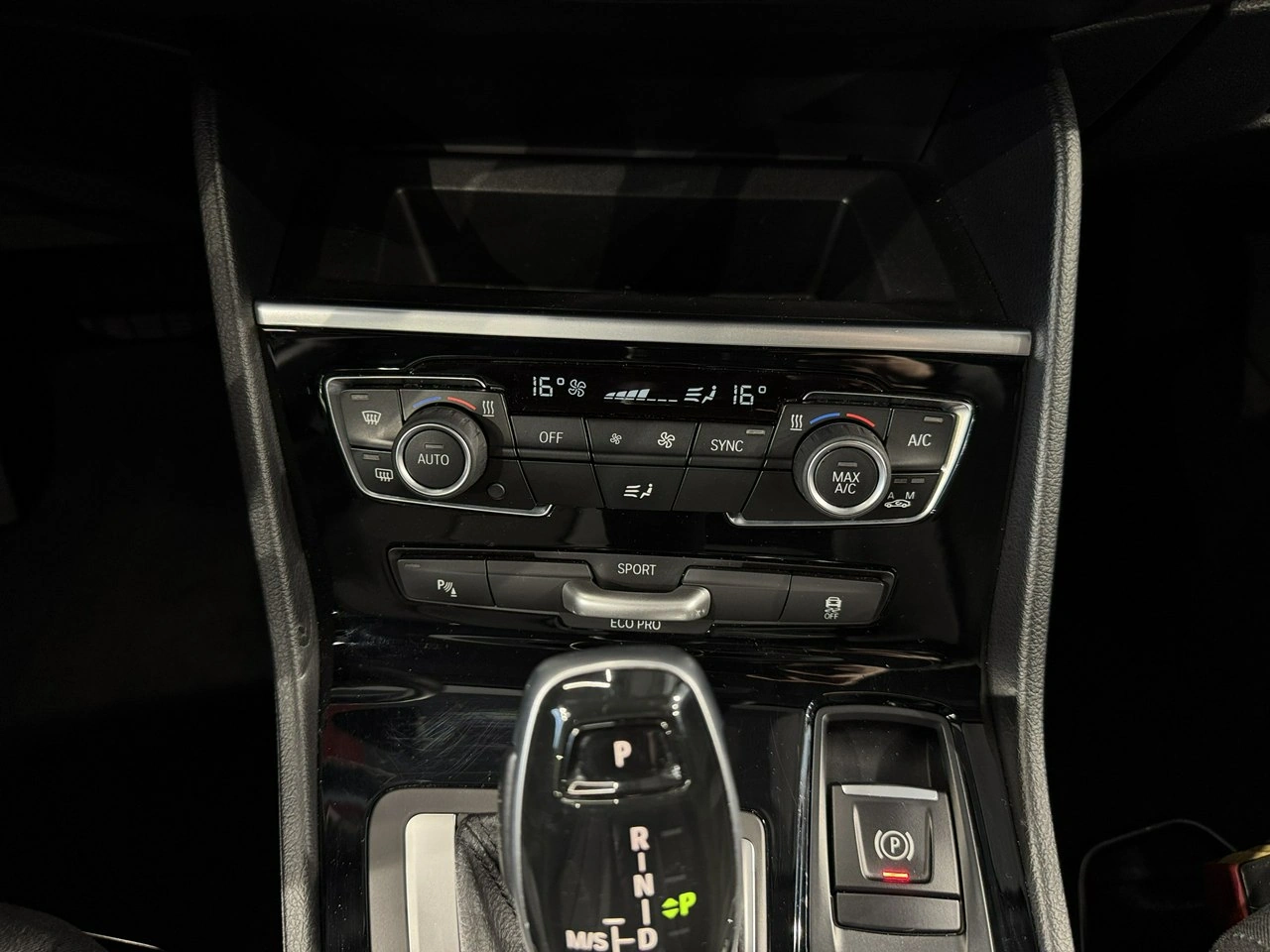 BMW 218 - Zdjęcie 26