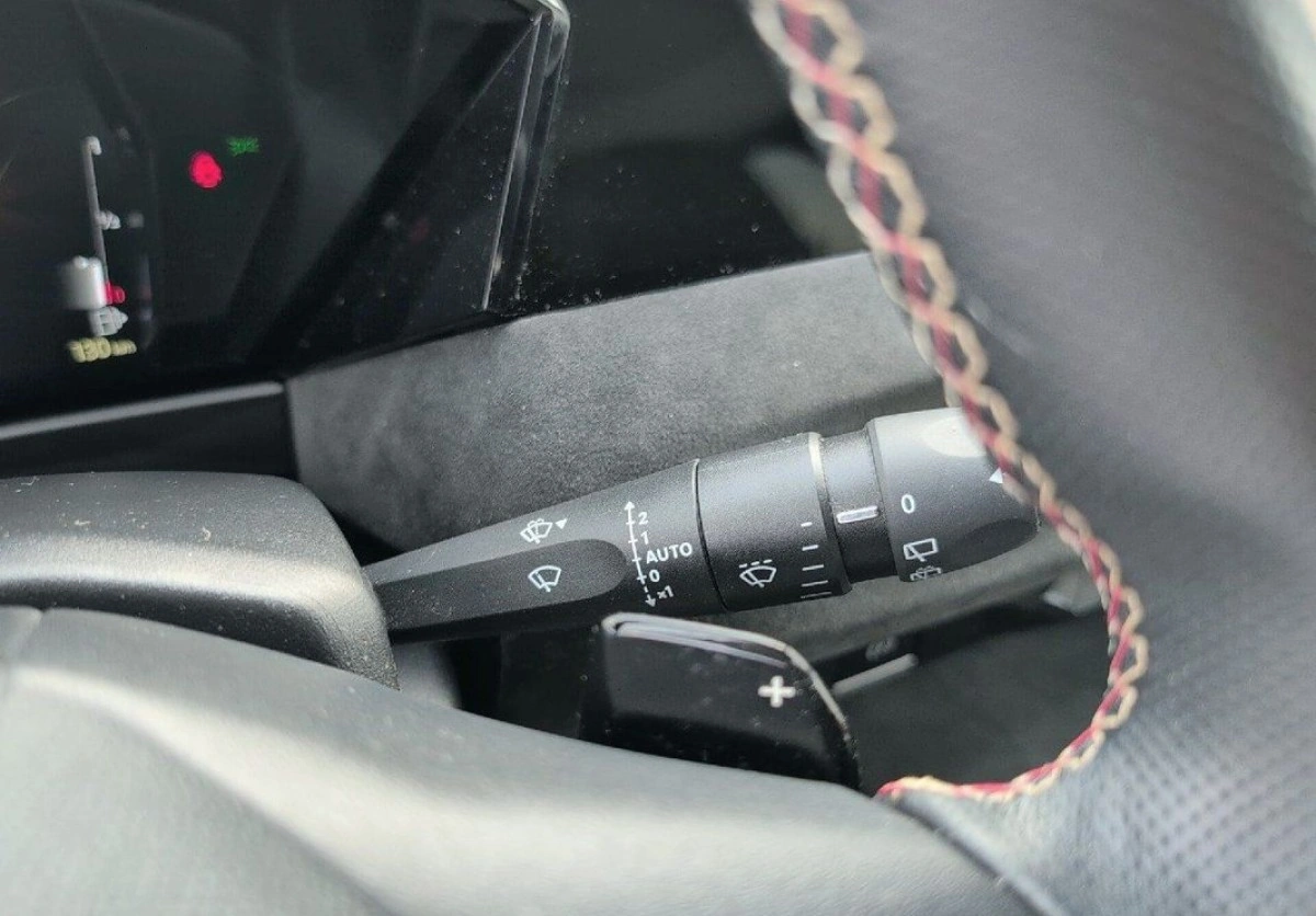 DS Automobiles DS 4 - Zdjęcie 18