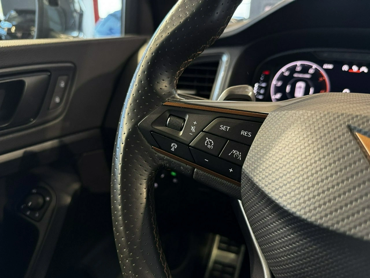 Cupra Ateca - Zdjęcie 16