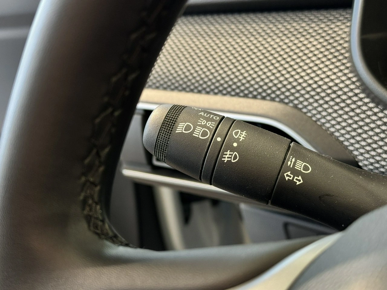 Dacia Sandero - Zdjęcie 13