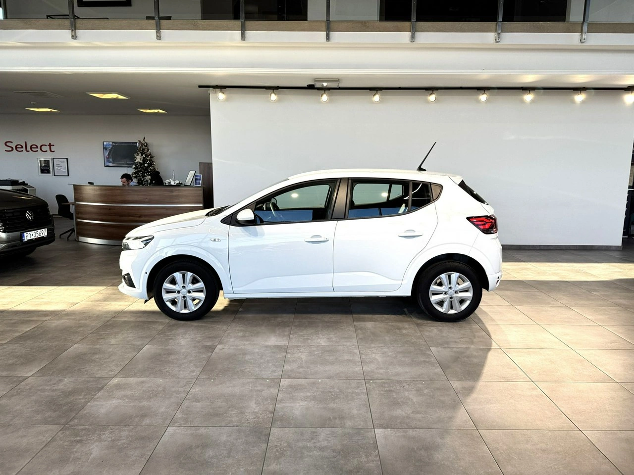 Dacia Sandero - Zdjęcie 4