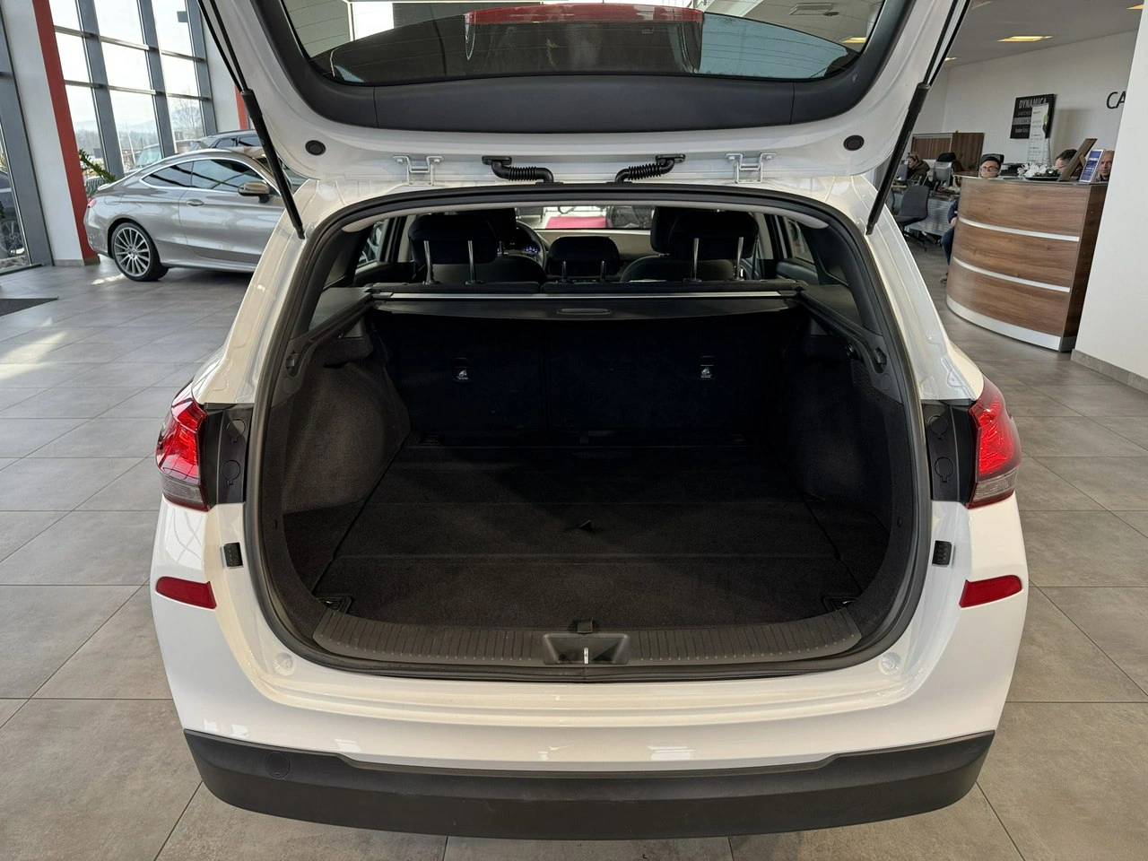 Hyundai i30 - Zdjęcie 9