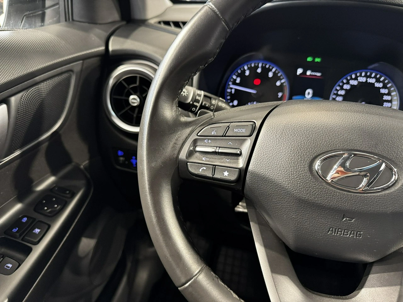 Hyundai Kona - Zdjęcie 16