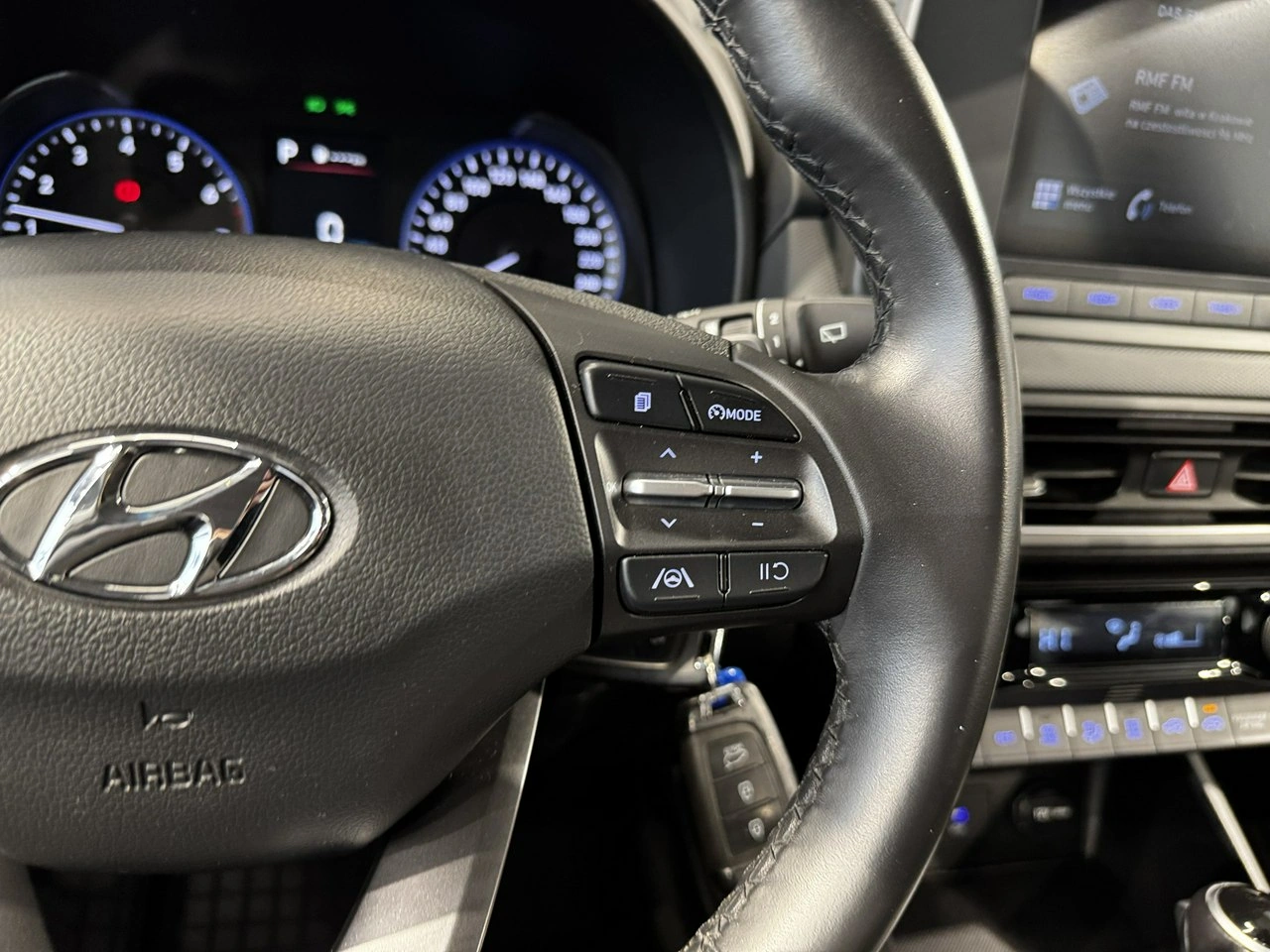 Hyundai Kona - Zdjęcie 17