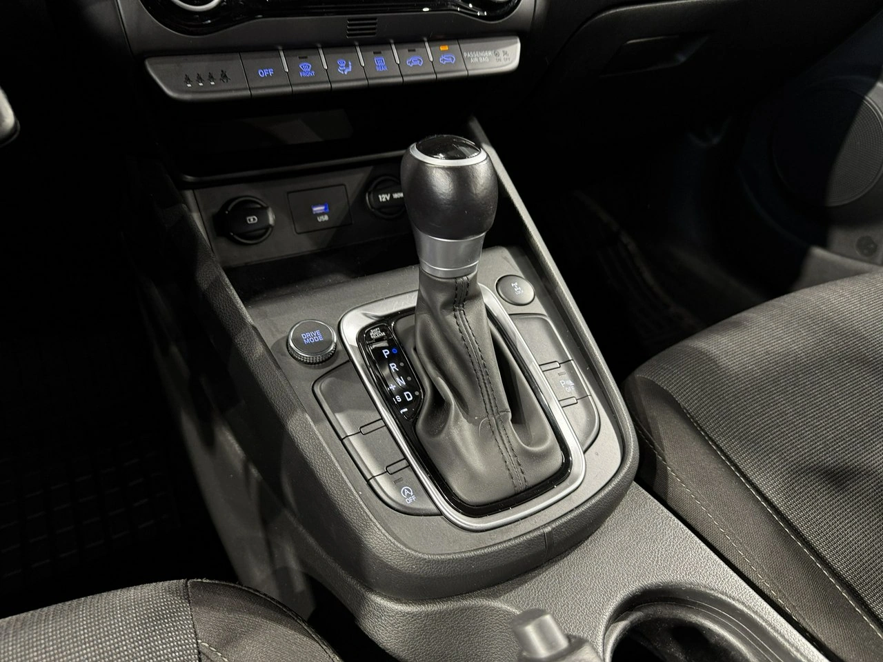 Hyundai Kona - Zdjęcie 21