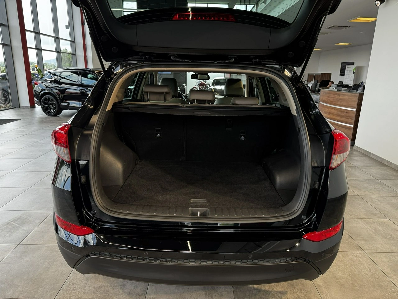 Hyundai Tucson - Zdjęcie 8