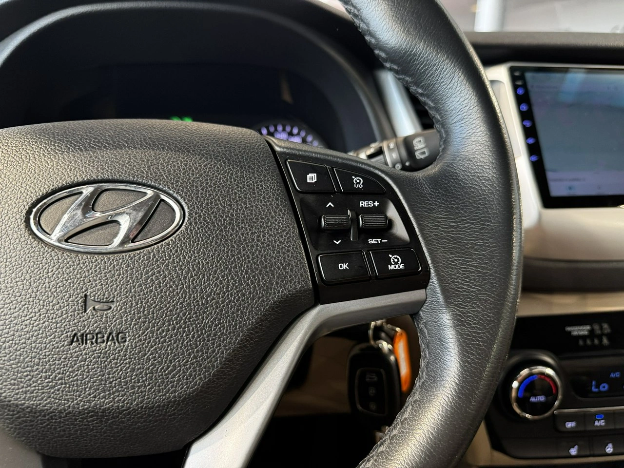 Hyundai Tucson - Zdjęcie 20