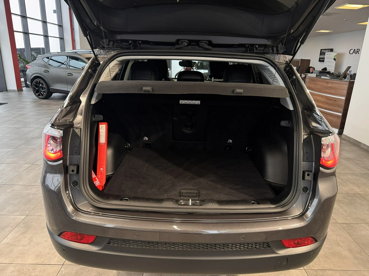 Jeep Compass - Zdjęcie 11