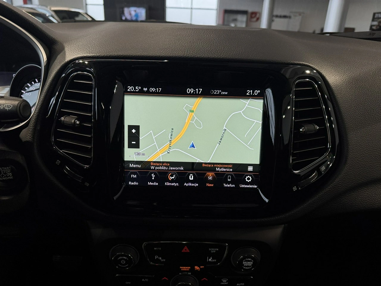 Jeep Compass - Zdjęcie 21