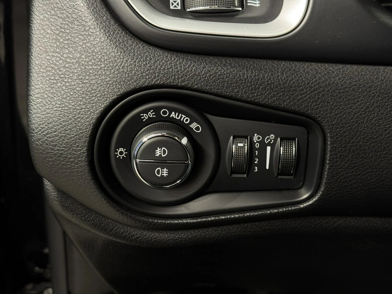 Jeep Renegade - Zdjęcie 14