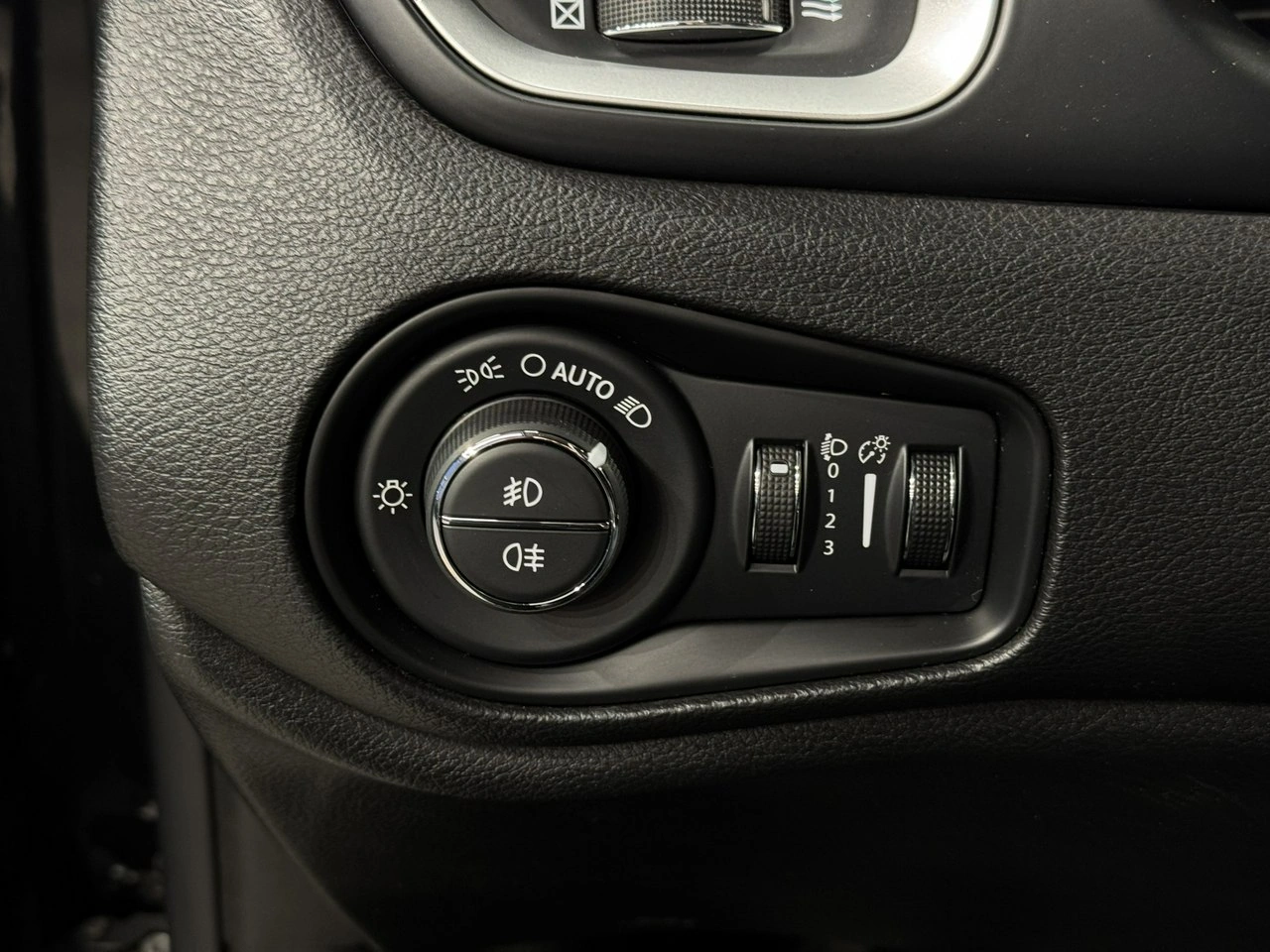 Jeep Renegade - Zdjęcie 14