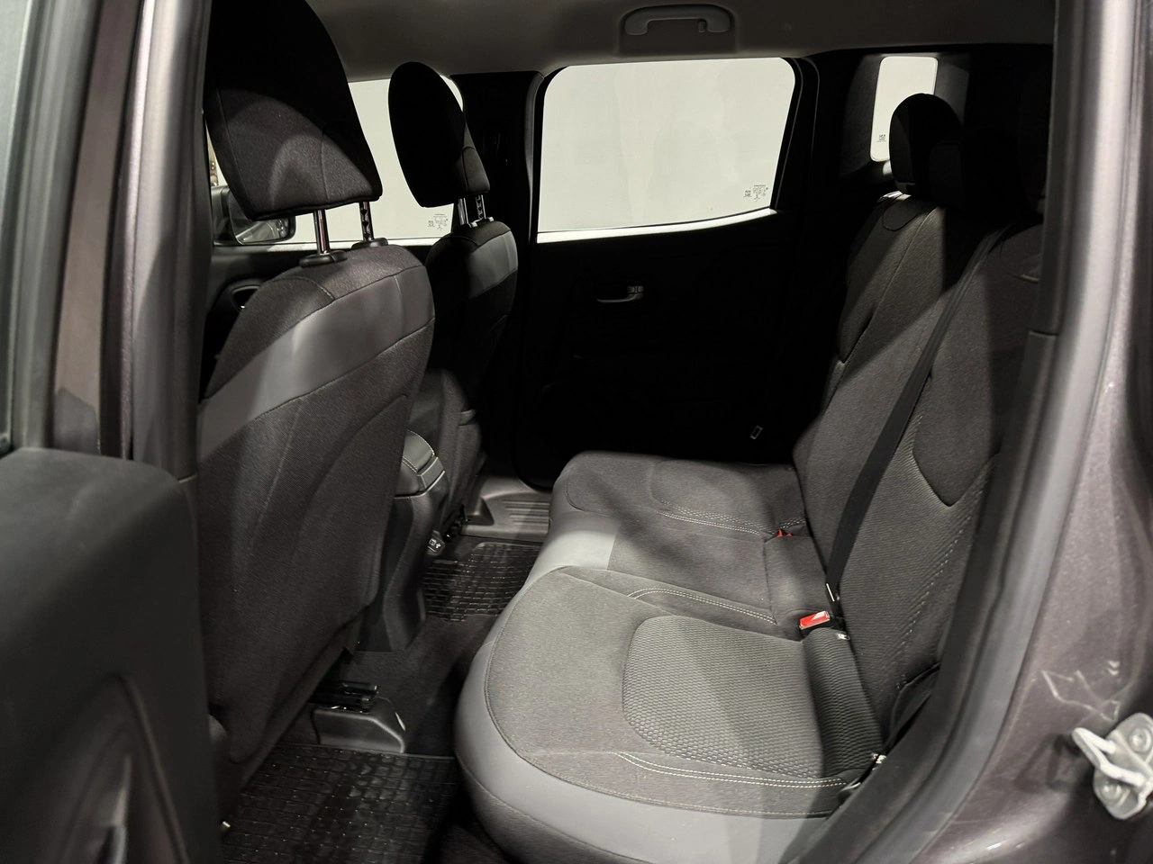 Jeep Renegade - Zdjęcie 10