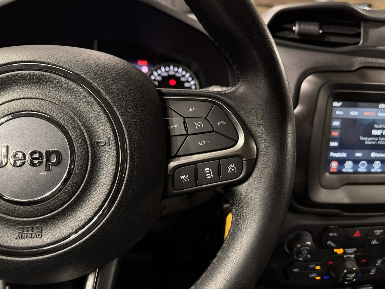 Jeep Renegade - Zdjęcie 17