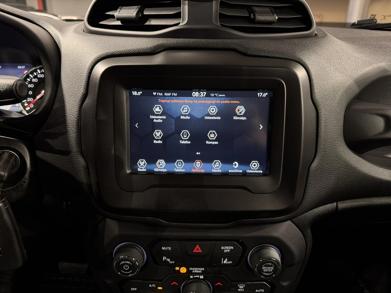 Jeep Renegade - Zdjęcie 24