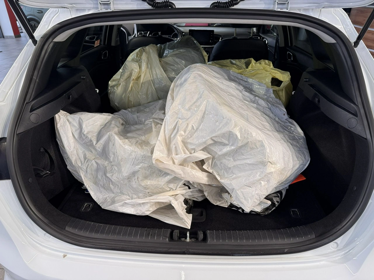 Kia Ceed - Zdjęcie 12