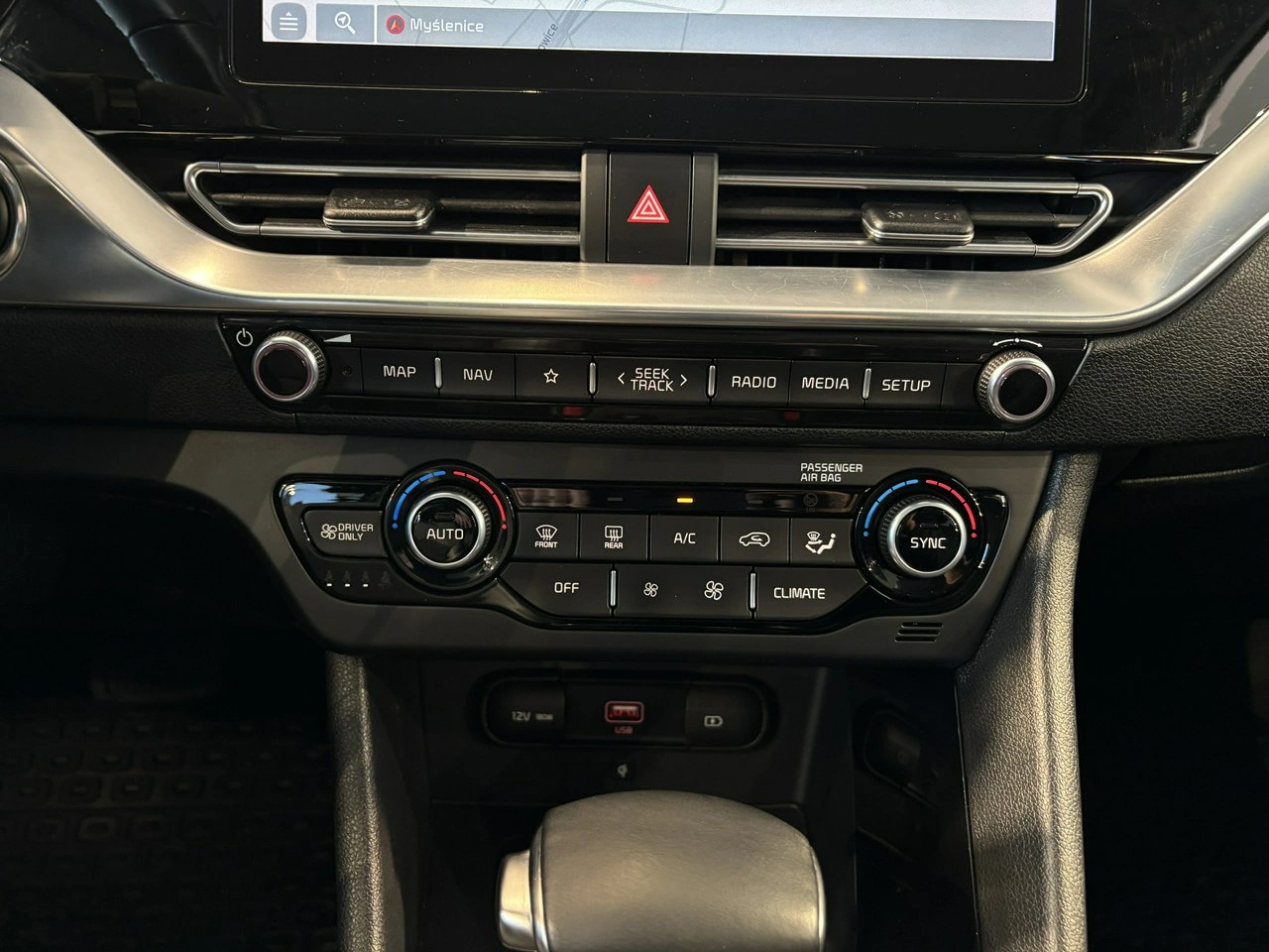 Kia Niro - Zdjęcie 24