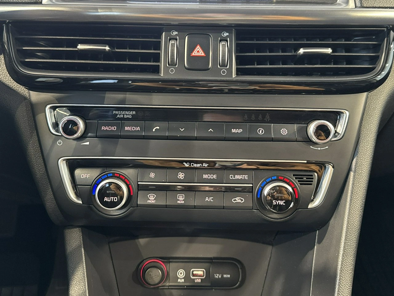 Kia Optima - Zdjęcie 21