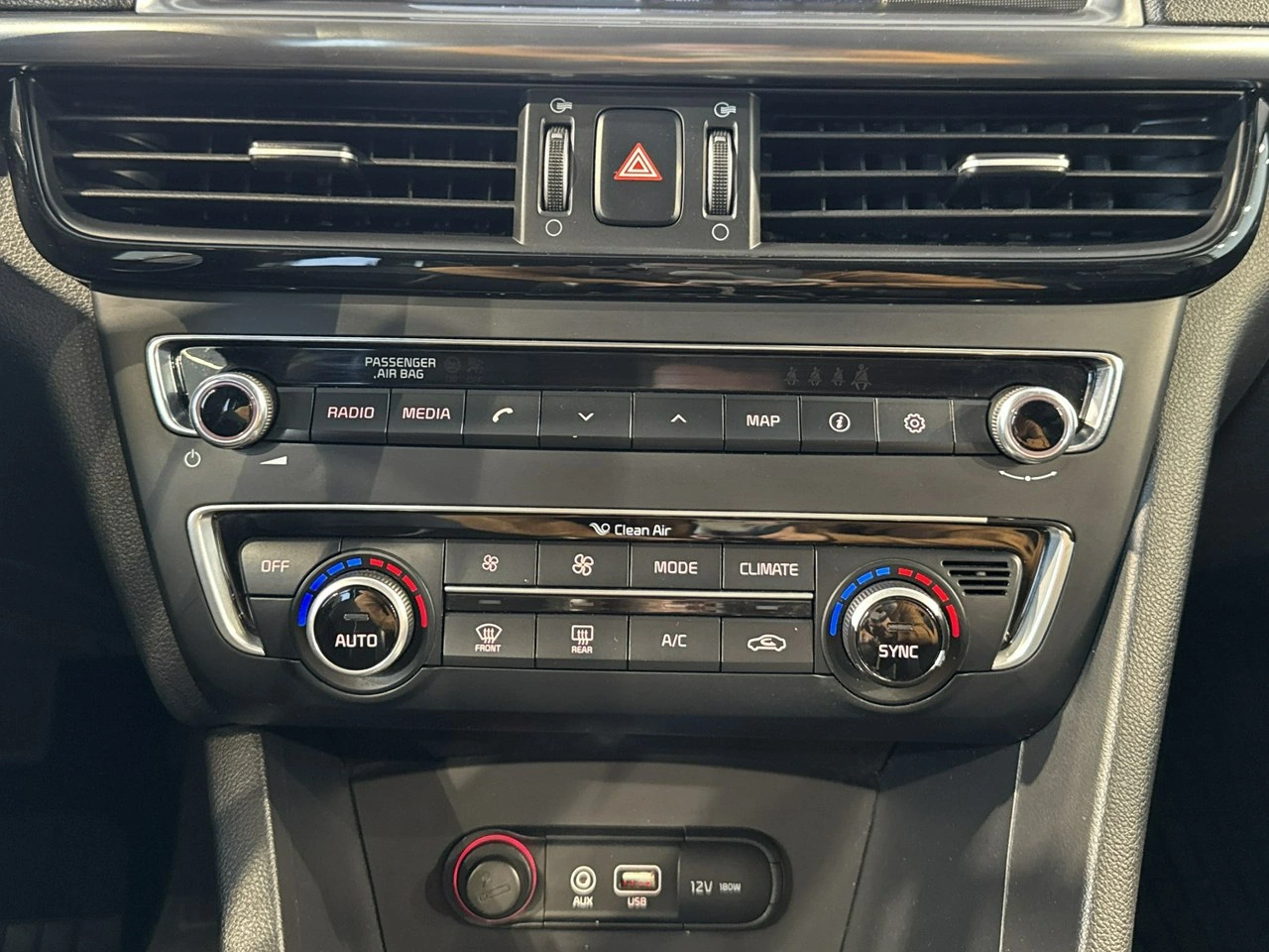 Kia Optima - Zdjęcie 21