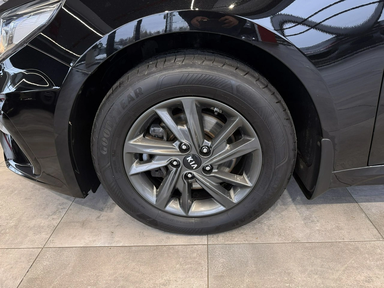 Kia Optima - Zdjęcie 9