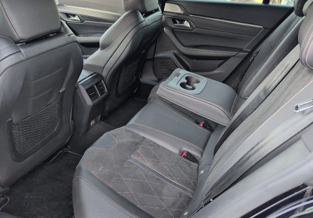 Peugeot 508 - Zdjęcie 10