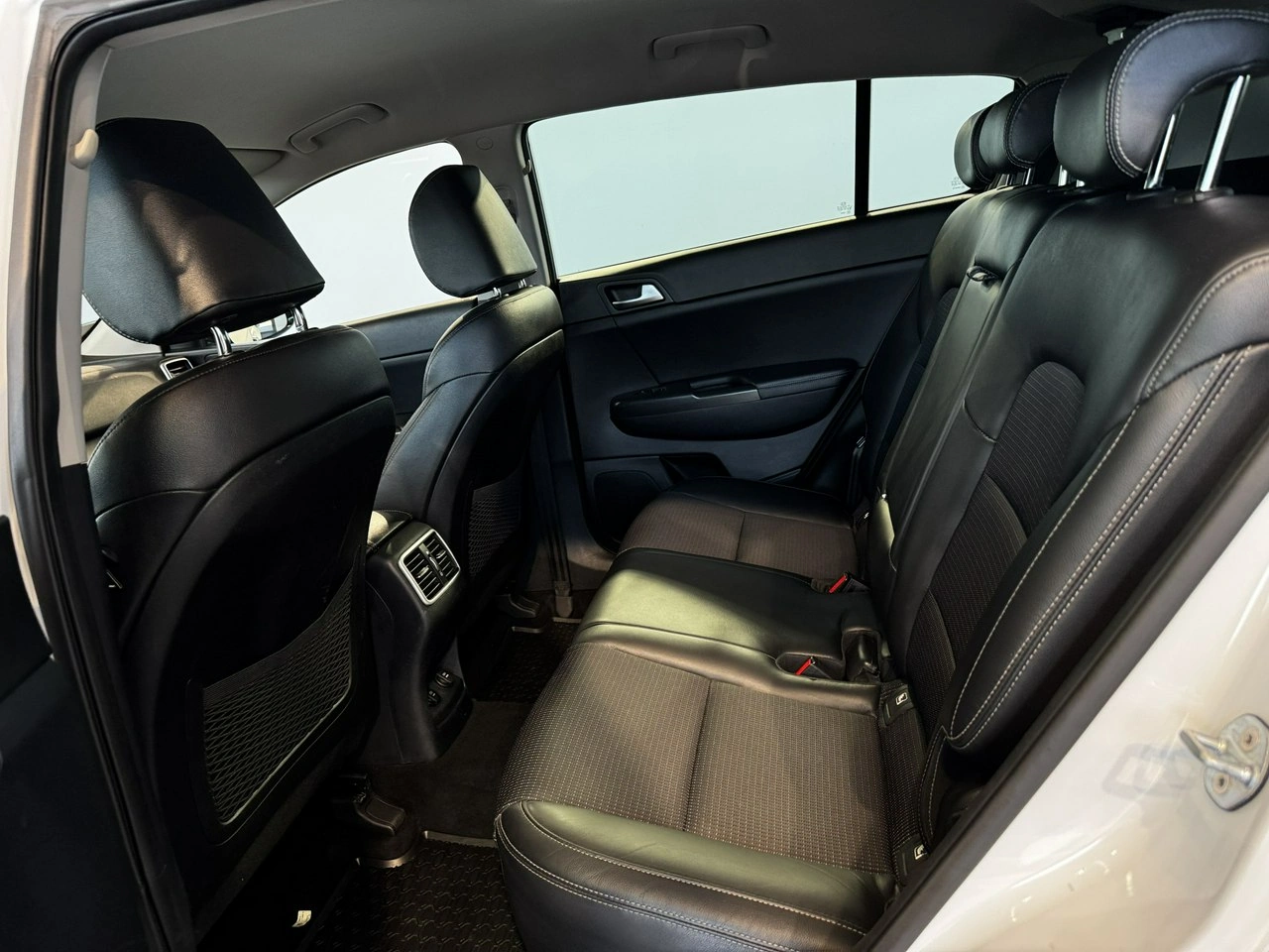 Kia Sportage - Zdjęcie 14