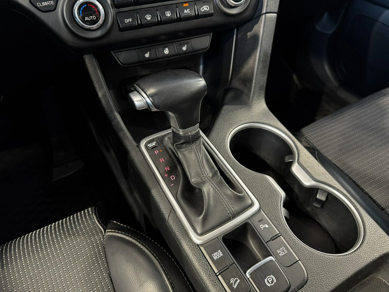 Kia Sportage - Zdjęcie 25