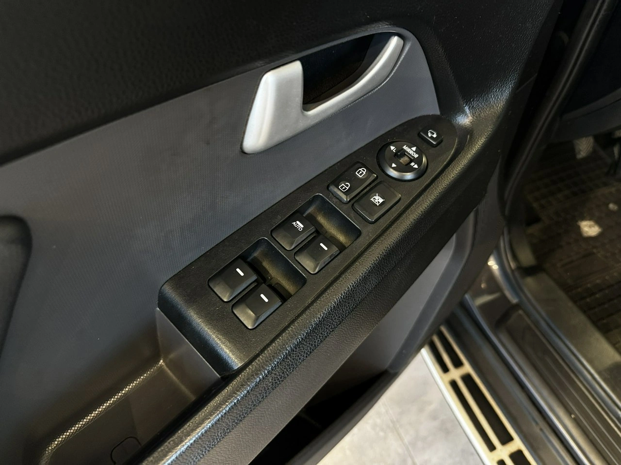 Kia Sportage - Zdjęcie 13