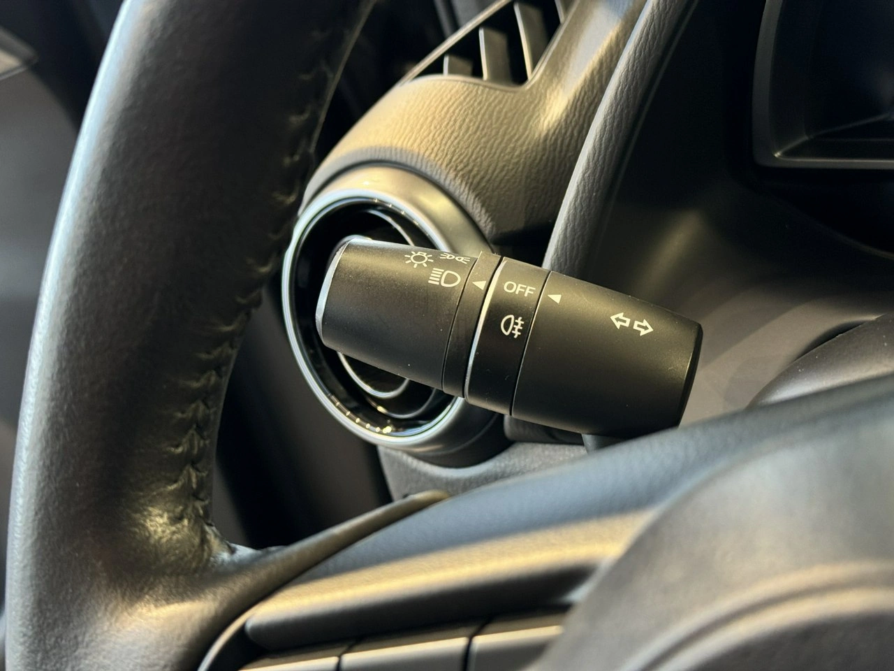 Mazda CX-3 - Zdjęcie 12