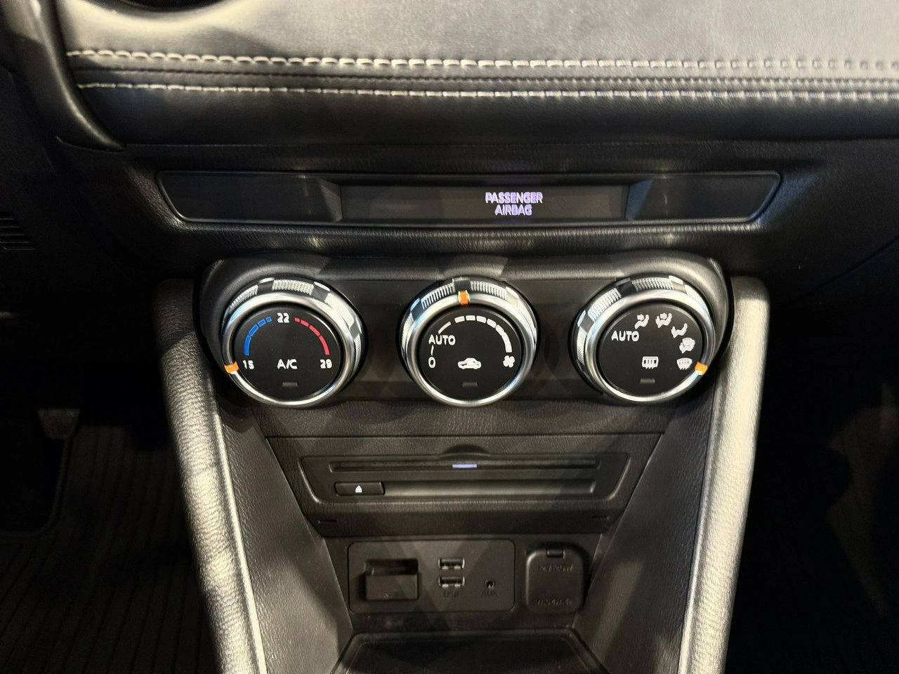 Mazda CX-3 - Zdjęcie 19