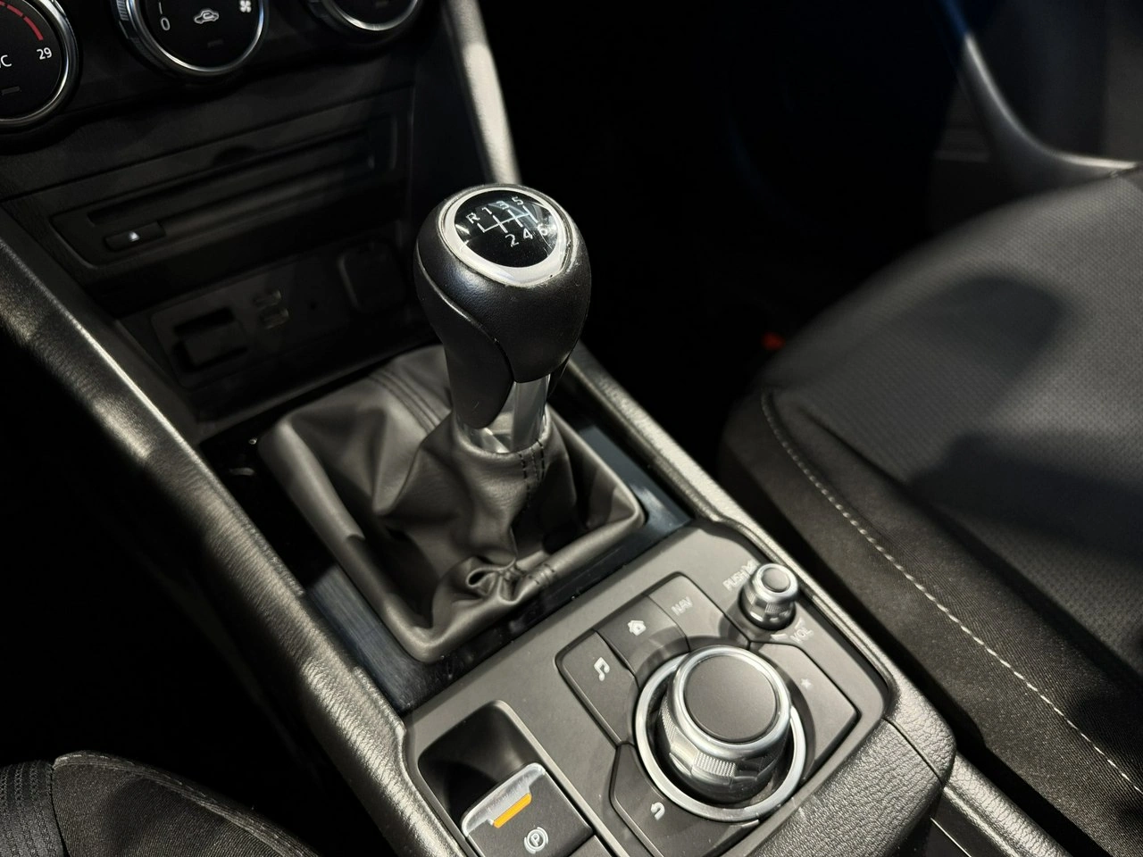 Mazda CX-3 - Zdjęcie 20