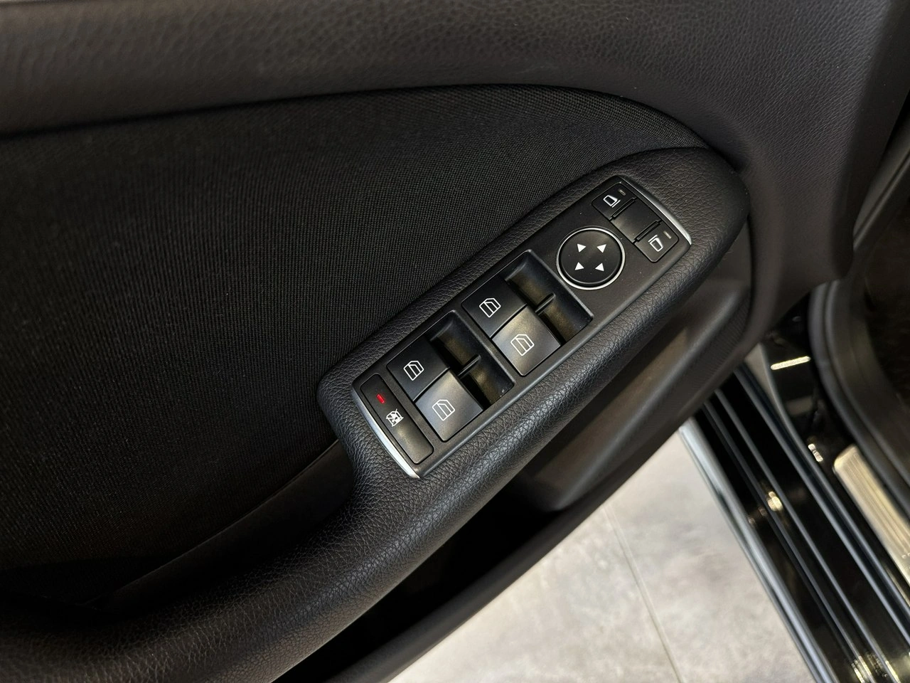 Mercedes B 180 - Zdjęcie 12