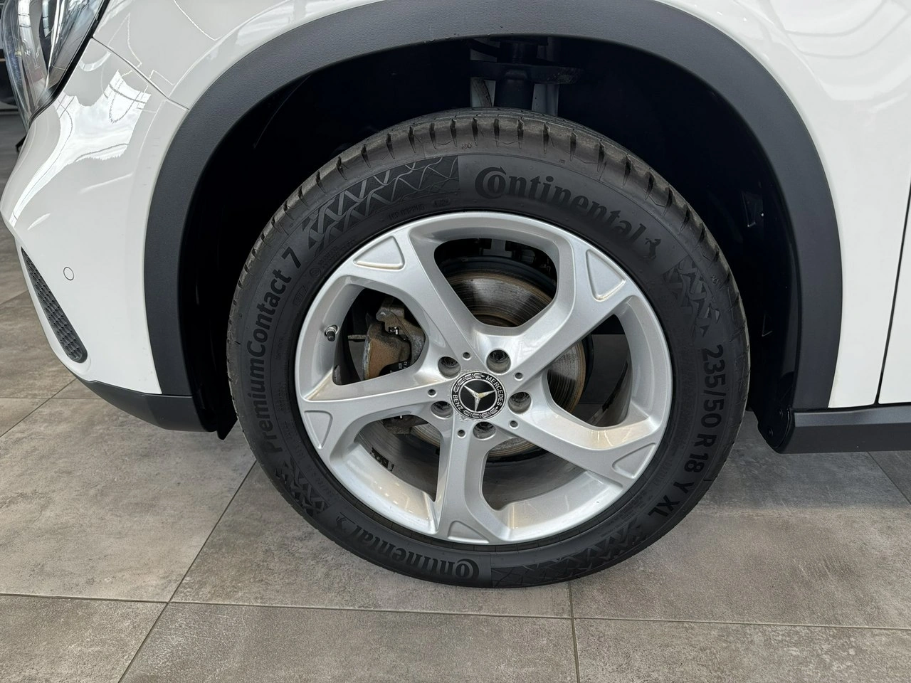 Mercedes GLA 200 - Zdjęcie 9